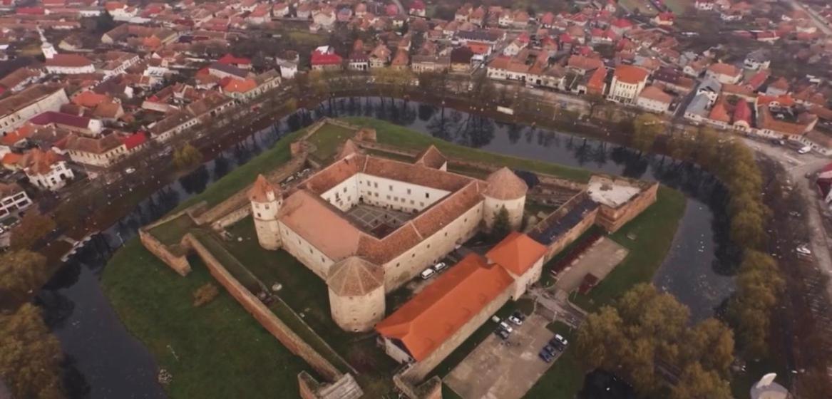 Valea Salbatica Otel Sinca Noua Dış mekan fotoğraf