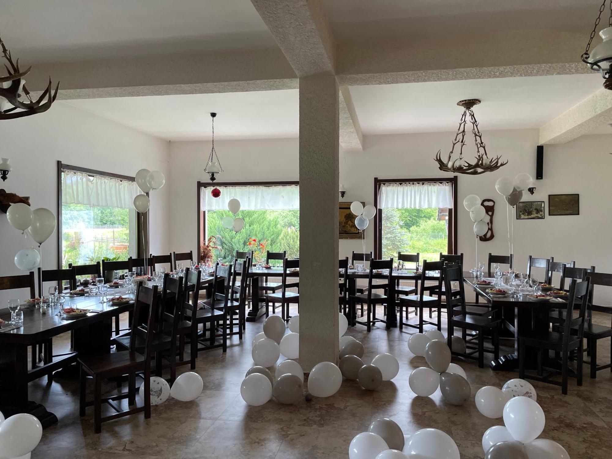 Valea Salbatica Otel Sinca Noua Dış mekan fotoğraf
